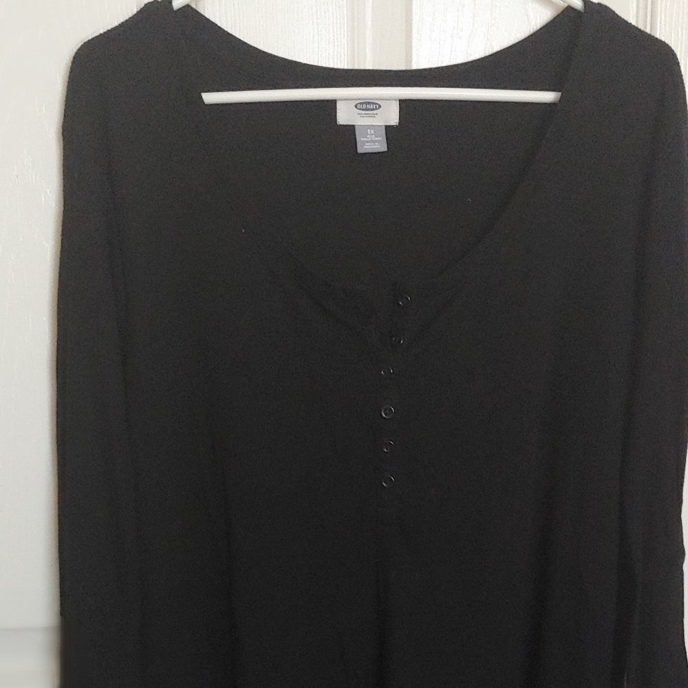 Old Navy Plus Size Black Henley Shirt